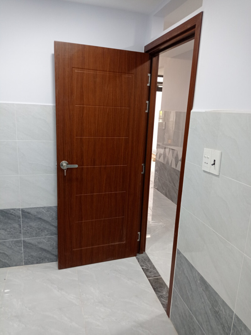 Có nên dùng loại cửa composite không